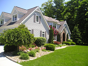 Landscapers and Lawncare Services in Laguna Beach, CA